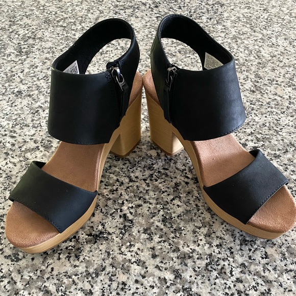 Women Toms Slingbacks - Picture 1 of 5